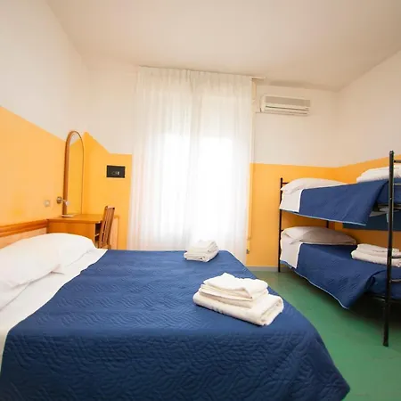 Hotel Montebello Riccione Hotel 2*
