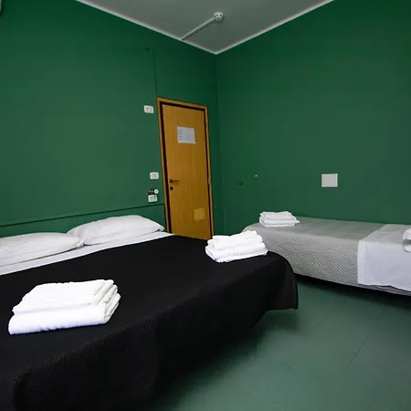Hotel Hotel Montebello Riccione 2*