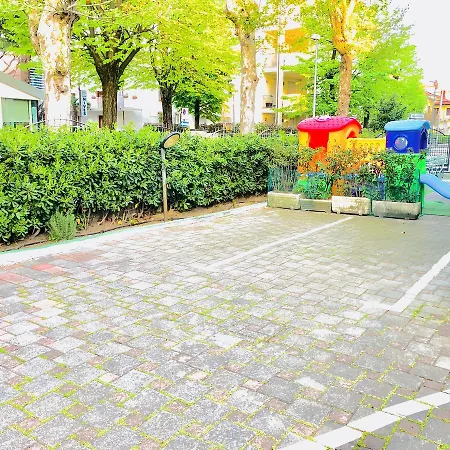 Hotell Montebello 2*