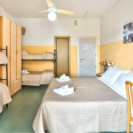 Hotel Montebello Riccione Hotel 2*