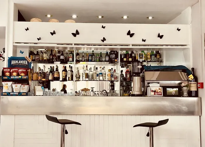 호텔 Montebello 2*